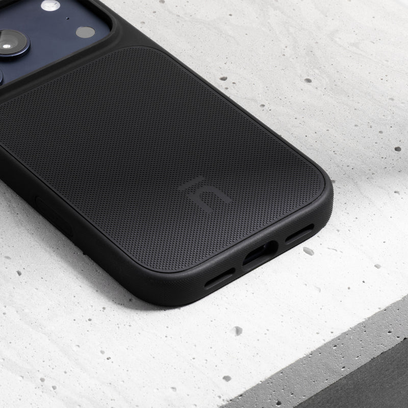 iPhone 18 Pro / Black