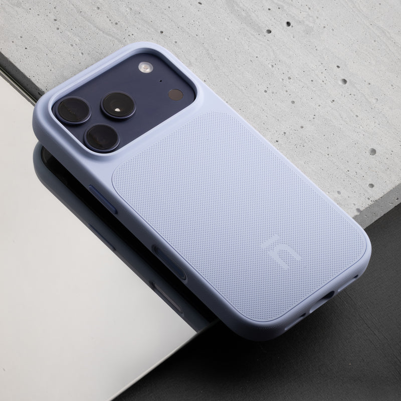 iPhone 18 Pro / Azur