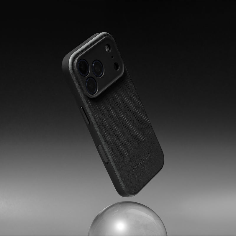 iPhone 17 Pro Max / Black