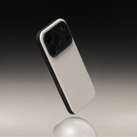 iPhone 17 Pro Max / Sandstone