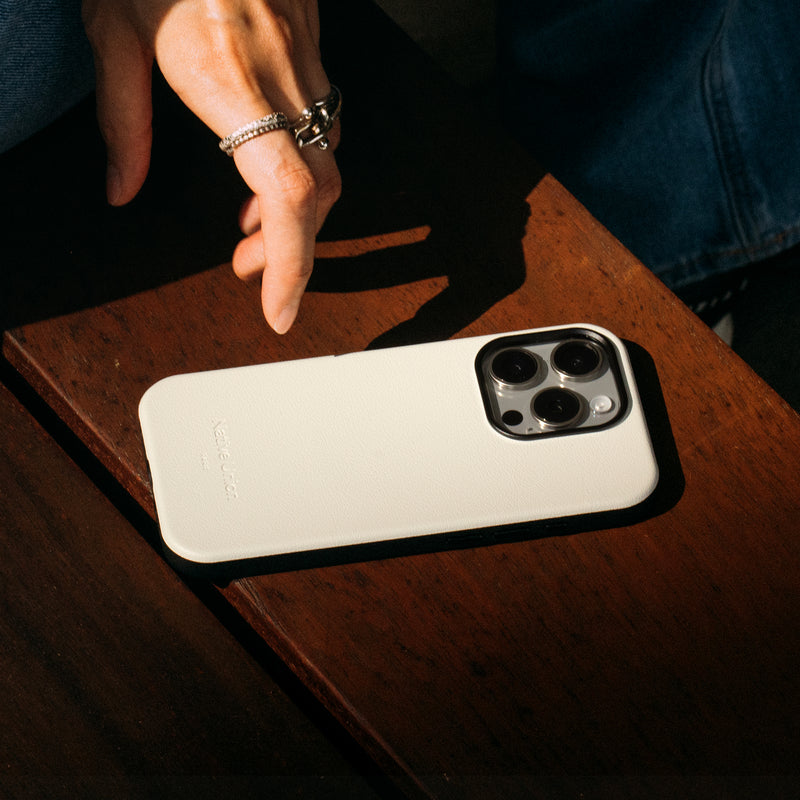 iPhone 14 Pro Max / Sandstone