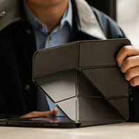 iPad Pro 13-inch (M4/M5) / Black