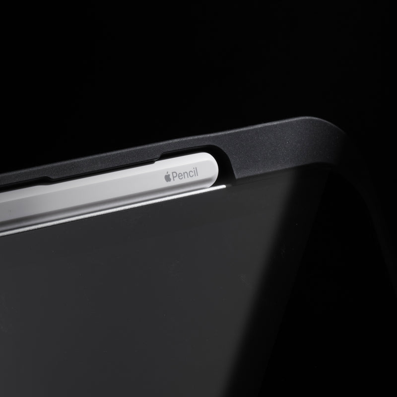 iPad Pro 13-inch (M4/M5) / Black