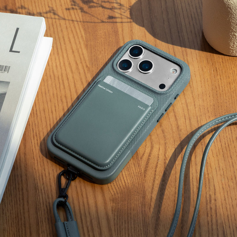 iPhone 17 Pro Max / Slate Green