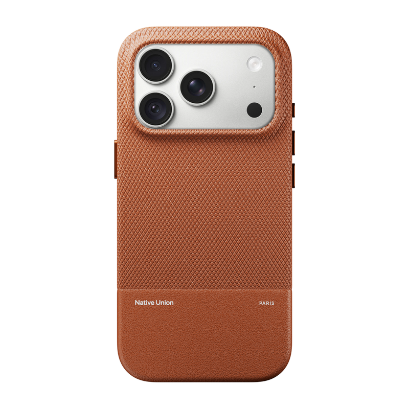 iPhone 18 Pro / Tan