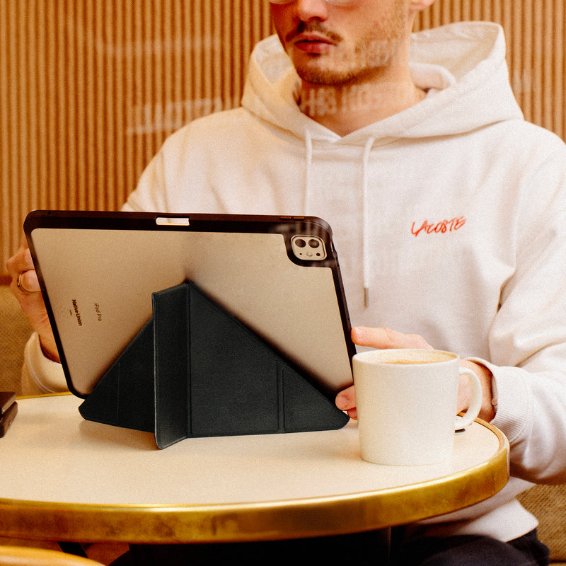 iPad Pro 11-inch (M4/M5) / Black